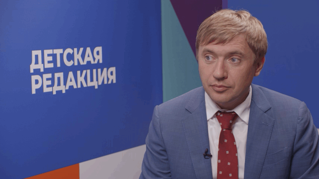 Молодежь России – создатели, творцы. На ПМЭФ-2025 десятки молодых предпринимателей представили свою продукцию – от чая до высокотехнологичных протезов