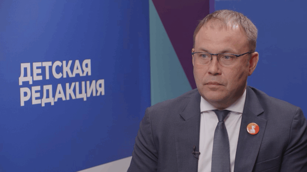 Режиссер, актёр, продюсер – молодёжь едет на Кузбасс за творческими компетенциями. Быть губернатором так же интересно, как летать в космос