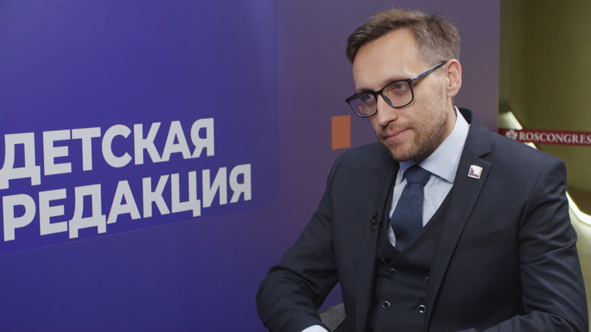 Высшее образование не про конкретные трудовые функции. Вузы учат мыслить, строить карьеру, потому их значимость будет только расти