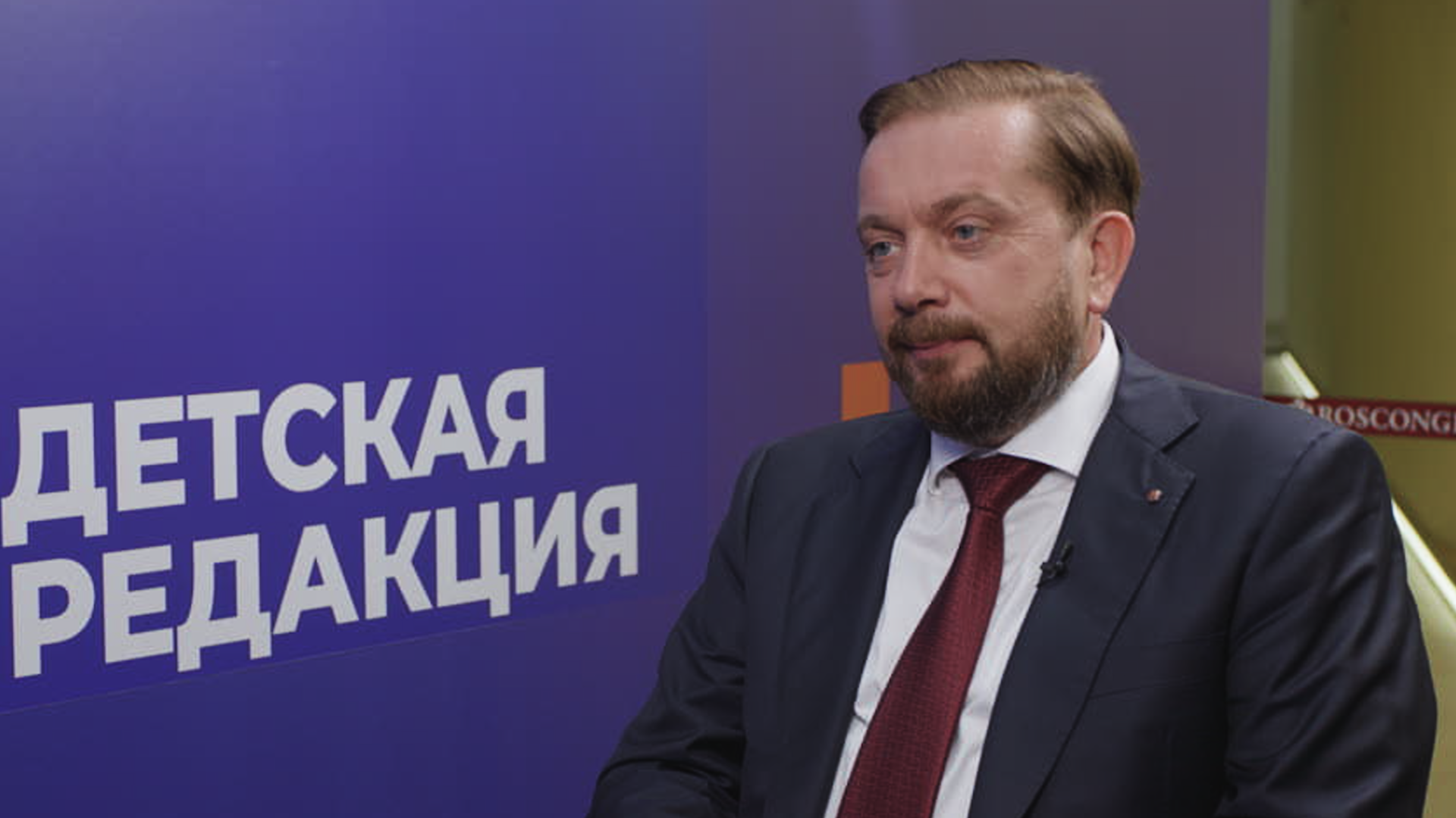 За 10 лет ВЭФ стал площадкой принятия многих решений для развития Дальнего Востока. С каждым годом все больше молодежи приезжает сюда со своими идеями