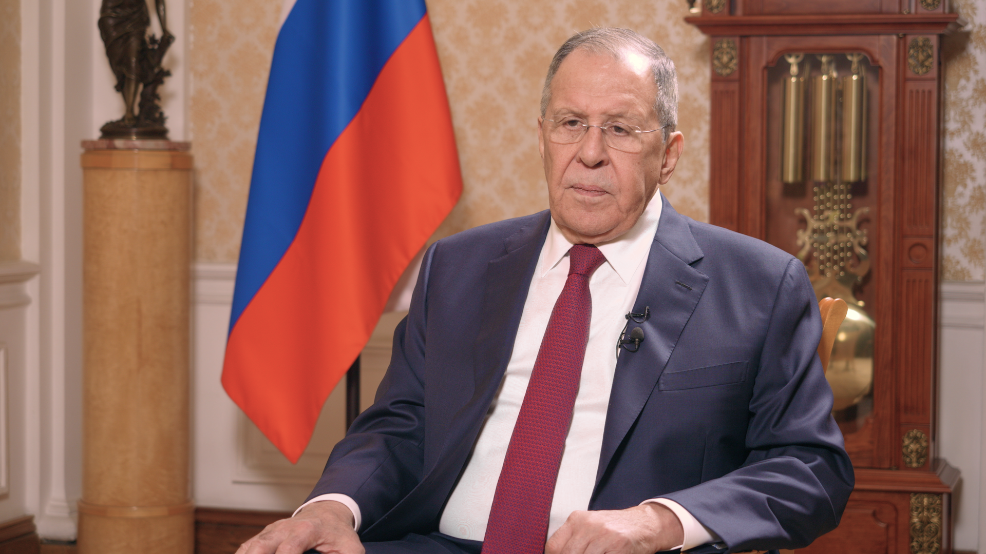 Правда или предательство – где проходит граница. Глава МИД раскрыл молодежи главные принципы российской дипломатии
